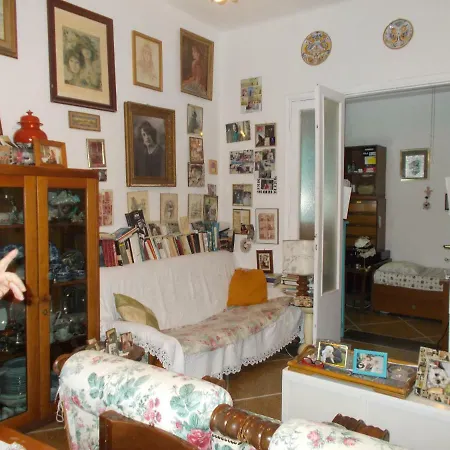 Morelli Quarto em Acomodações Particulares